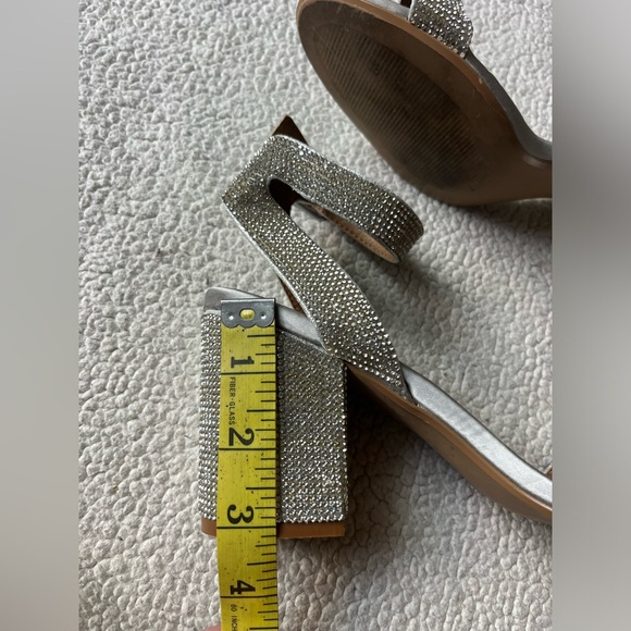 STEVE MADDEN MALIA RHINESTONE HEELS 8 WOMENS - Picture 4 of 9